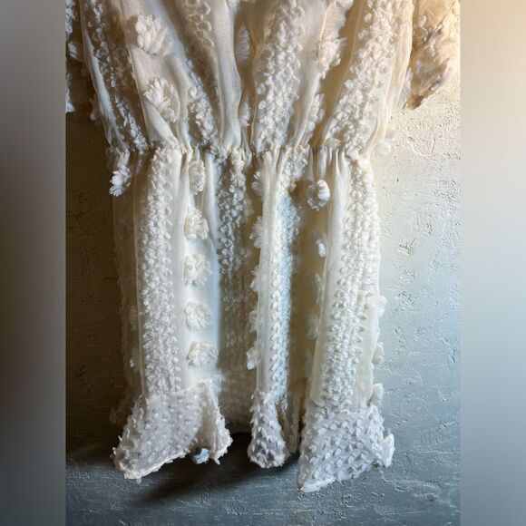 Dress by Vernacular, mini to knee, ivory cream with gorgeous floral poofs Medium - Picture 14 of 16